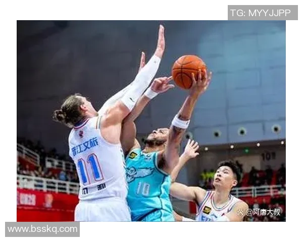 CBA精彩对决山东队与福建队比赛录像回顾与精彩瞬间分析 CBA精彩对决山东队与福建队比赛录像回顾与精彩瞬间分析